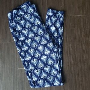LuLaRoe feather leggings